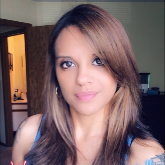 Meet your Posher, Vanessa - Picture 4 of 5